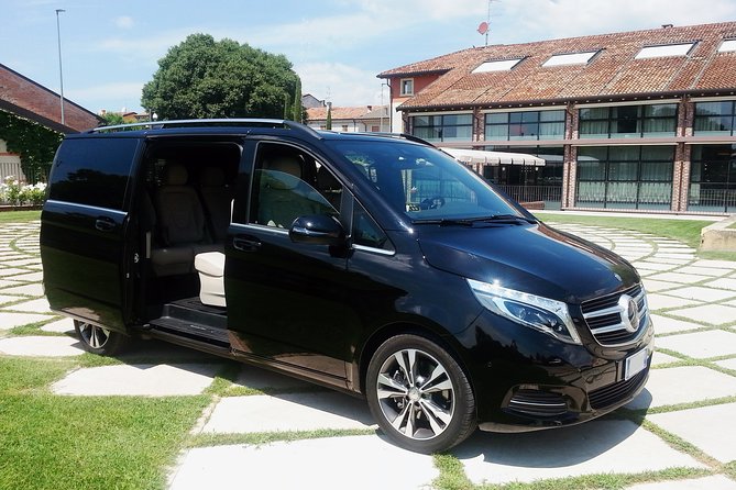 Private Luxury Transfer from Venice to Milan with stop in Verona(or vice versa) - Practical Details: Including Wi-Fi, Water, and Luggage Space
