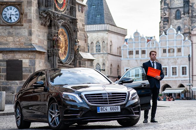Private Luxury Transfer to Cesky Krumlov from Prague - Private Luxury Transfer to Cesky Krumlov from Prague: A Comfortable Journey with Flexible Stops