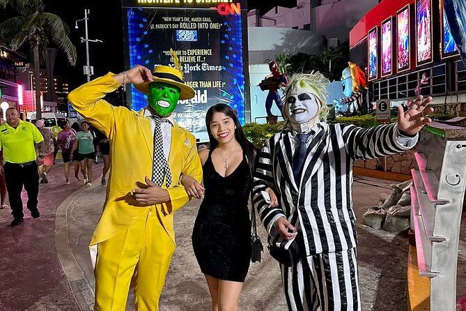 Private Luxury Transportation to Cancun Party Center - Meeting Point at Coco Bongo Cancun