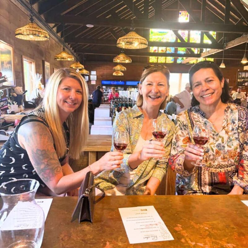 Private Luxury Winery Trip of Long Island, New York, USA - Scenic transfer from Hicksville to Long Islands Vineyards