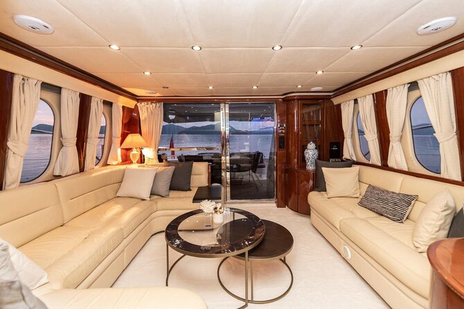 Private Luxury Yacht Cruise on Bosphorus - The Crew and Service: Friendly, Knowledgeable, and Attentive