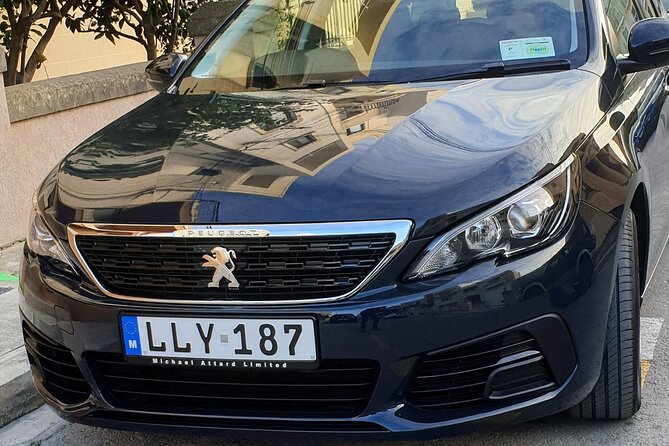 Private Malta Airport Taxi to Sliema/St Julians/Gzira or Valletta - Flexibility and Booking in Advance