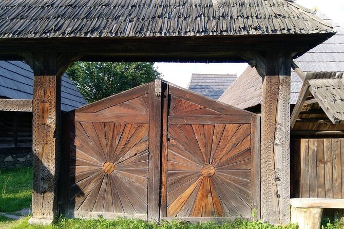 Private Maramures Walking Tours - Key Points
