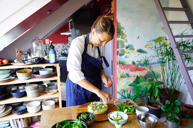 Private Market Tour and Cooking Class in Annecy with a Local - The Three-Course Lunch and Wine Experience