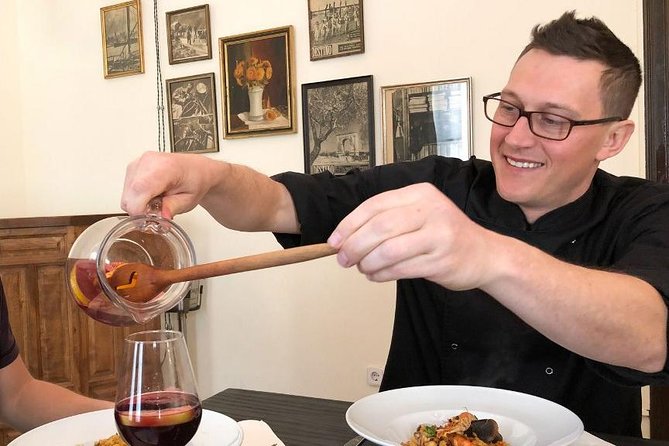 Private Market Tour, Paella & Sangria Cooking Class in Barcelona - Key Points