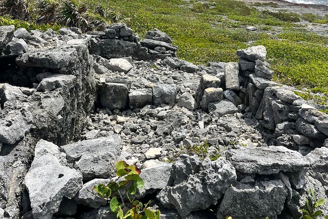 Private Mayan Ruins Tour with Cenote/caves and Mexican Picnic - All-Inclusive Experience with Lunch and Transport