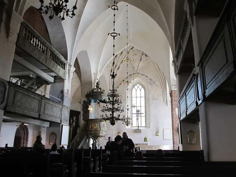 Private Medieval Porvoo by Car from Helsinki - Practical Details: Logistics and Accessibility