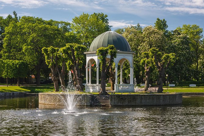 Private Medieval Tallinn Tour with Kadriorg-Pirita Seashore - Visiting Tallinn Song Festival Grounds