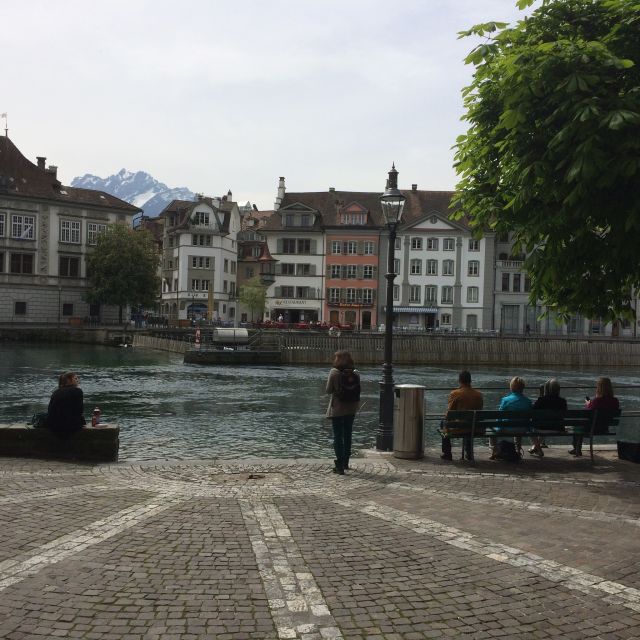 Private Medieval Walk in the Historic Centre of Lucerne - Relaxation and Refreshment at the Zöpfli Riverside