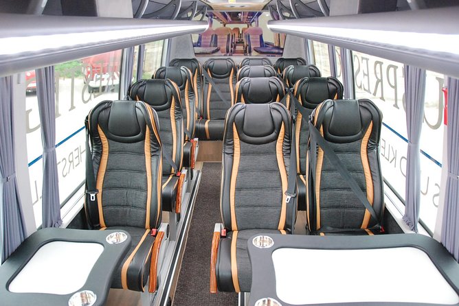 Private Meet & Greet Transfer from El Prat Airport to Barcelona - What to Expect with the Driver Service