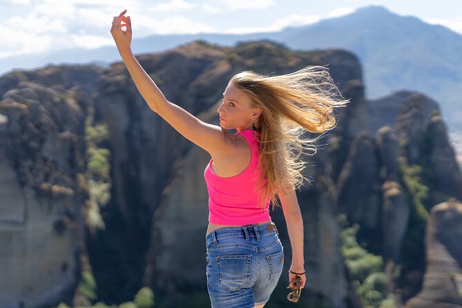 Private Meteora Photo Shoot with a Professional Photographer - Booking and Pricing at a Glance