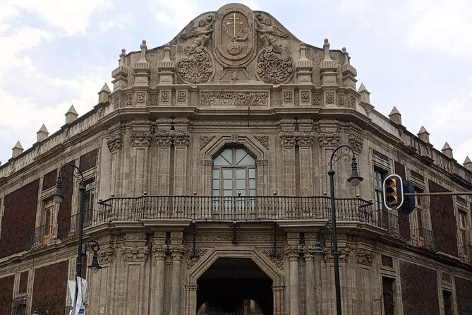 Private Mexico City Pedestrian Tour - The Spectacular Metropolitan Cathedral