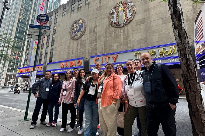 Private Midtown Walking Tour: Discover NYC's Architectural Gems - Iconic Skyscrapers and Landmarks Along the Route