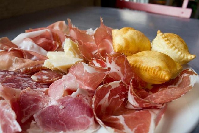 Private Milan Food Walking Tour of Brera - Meet in the Heart of Milan at Via Solferino