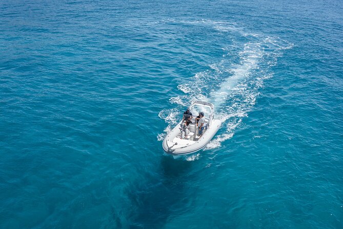 Private Milos Tour "Islands of Colours"- Luxury Boat Rental - Visiting the Traditional Villages and Hidden Bays