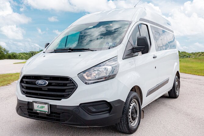 Private Minivan Departures from Hotels to Cancun Airport - Efficient and Private Airport Transfers from Cancun Hotels to Cancun International Airport