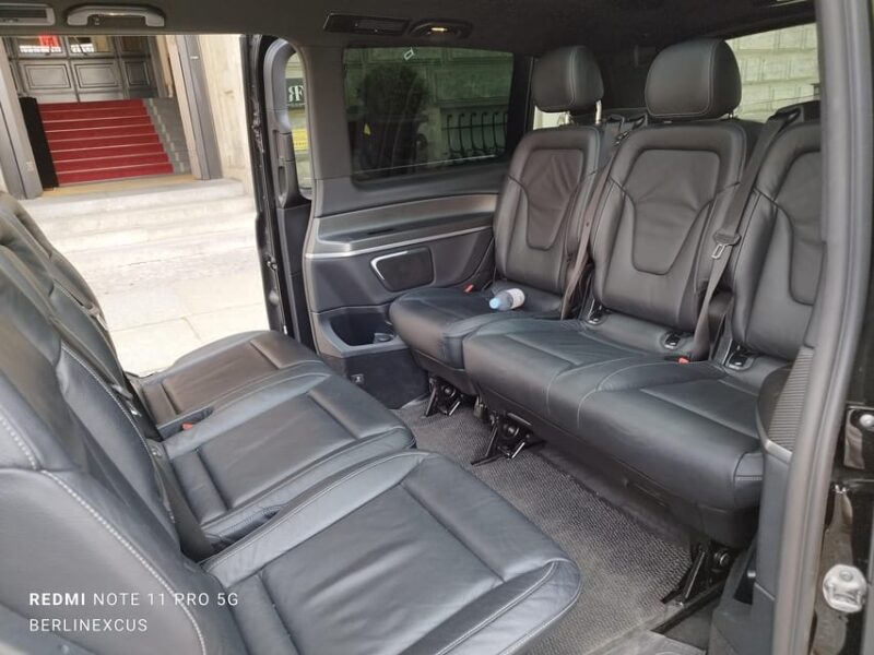 Private Minivan Tour Berlin Highlights Driver and Guide - A Private Tour Offering Flexibility and Personal Attention