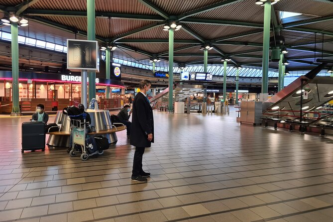 Private Minivan transfer to Rotterdam - Booking and Cancellation Policies