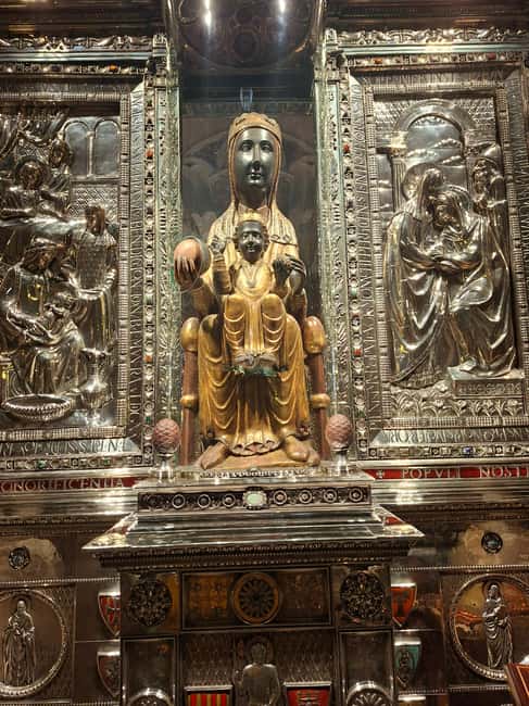 Private Montserrat Monastery with pickup + Winery or Caves - Optional Scenic Hike and Viewing Points