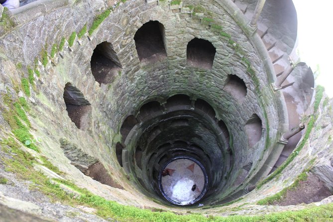Private Monuments Tour in Sintra from Lisbon - Flexibility and Safety During Your Visit
