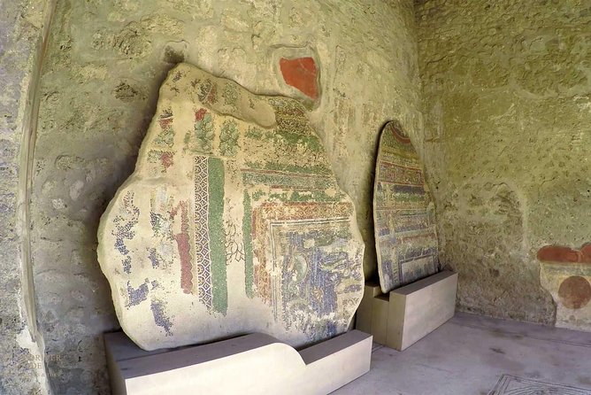 Private Mt Vesuvius and Pompeii with Lunch and Wine Farm Experience - Enhancing the Experience with Expert Guides and Local Insights