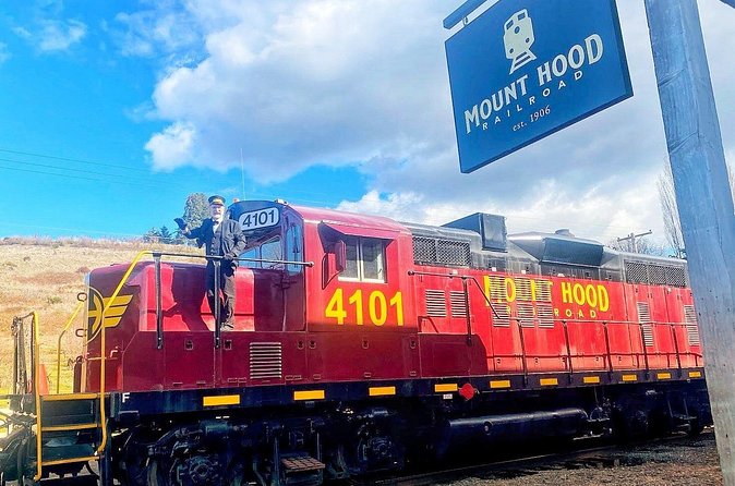 Private Multnomah Falls, Train Ride, & Wine Tour - Weather Conditions and Cancellation Policy