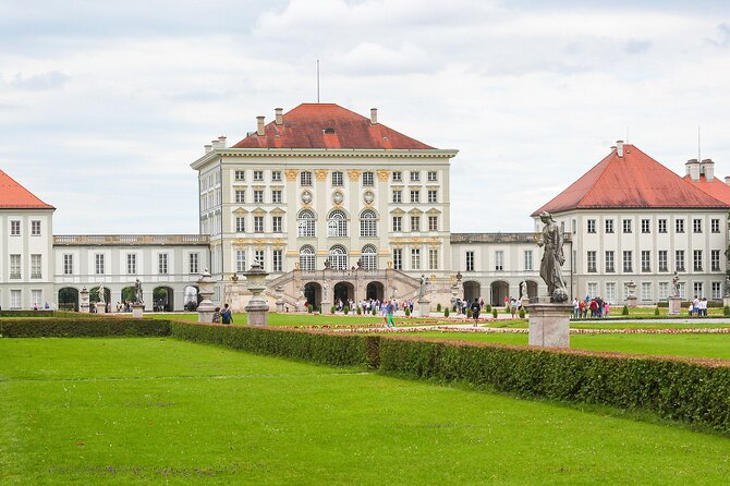 Private Munich Old Town and Nymphenburg Castle with Meal - Discovering Nymphenburg Palace and Its Gardens