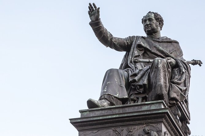 Private Munich Walking Tour - Sampling Munich’s Beer Culture at Hofbräuhaus