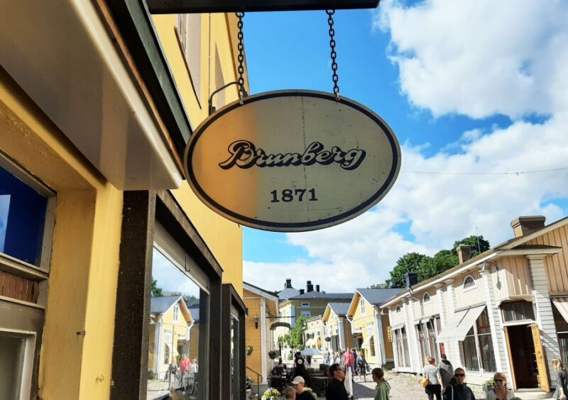 Private National Park and Porvoo Old Town tour from Helsinki - The Logistics of the Tour: Comfort and Convenience