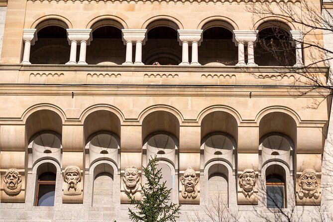 Private Neuschwanstein castle tour from Oberammergau village - Logistics and Physical Requirements for the Tour