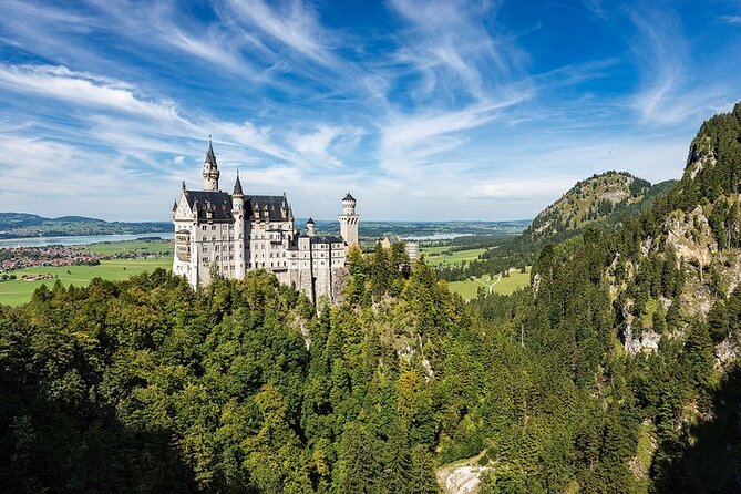 Private Neuschwanstein Tour, Skip The Line-Ticket & Bavarian Meal - Inside Neuschwanstein Castle: 45-Minute Guided Tour