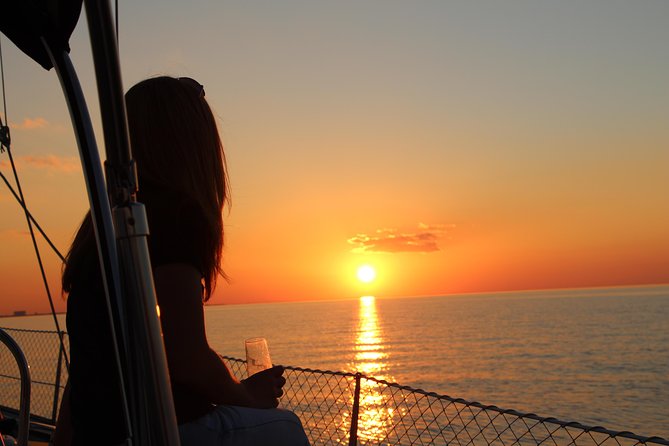 Private New Orleans 2-Hour Sail Aboard a Luxury Yacht - Booking Tips and Considerations