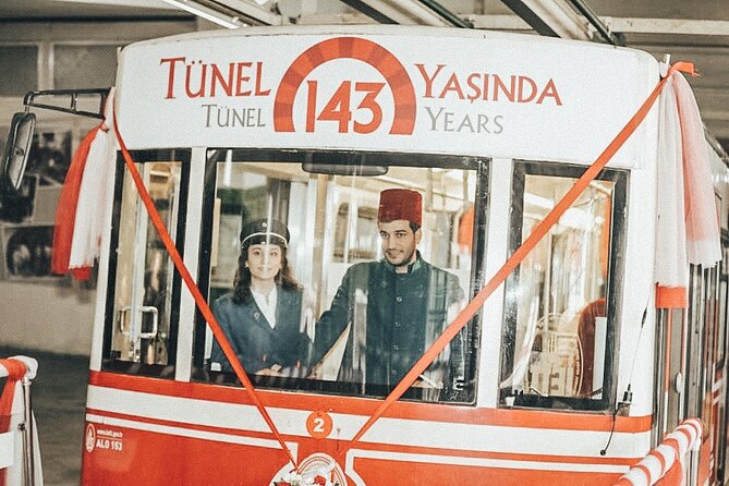 Private Night Tour in Istanbul with Friendly Local Guide - Enjoying Vintage Vibes at Kemanke Cafe