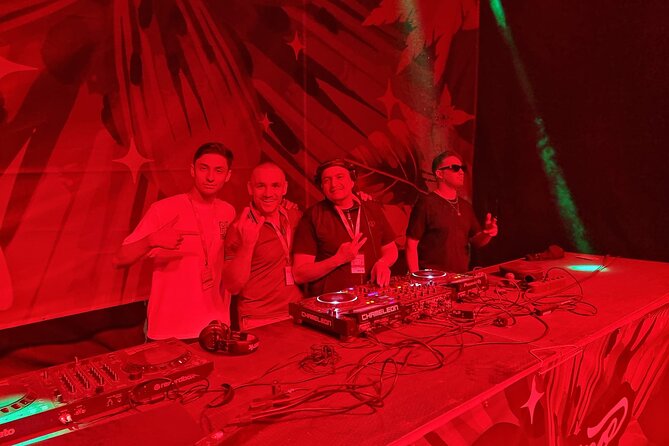 Private Night Tour in Novi Sad in Style - Meeting Location and Accessibility