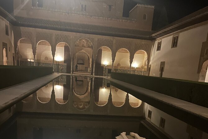 Private Night Tour of the Alhambra in Granada (includes tickets) - Practical Tips and Considerations