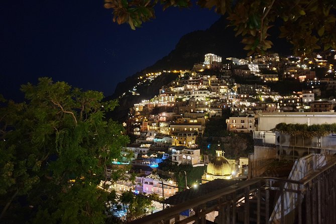 Private Night Transfer Amalfi Coast to Naples. - Luxurious and Reliable Night Transfer from Amalfi Coast to Naples for $192.94