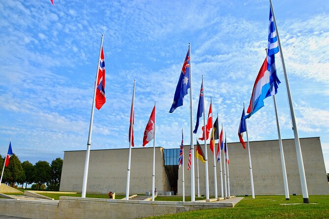 Private Normandy D-Day Live guided Top 6 Sites trip from Paris - The Tour Starts with Comfortable Transfers from Paris