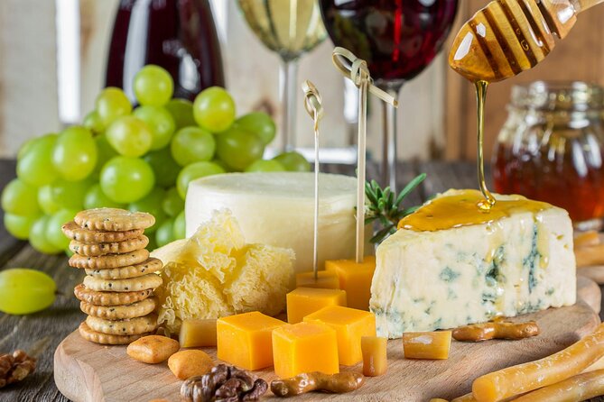 Private Normandy Gourmet Tour with Cider Cheese and Seafood Lunch - Tasting the Authentic Camembert in Its Birthplace