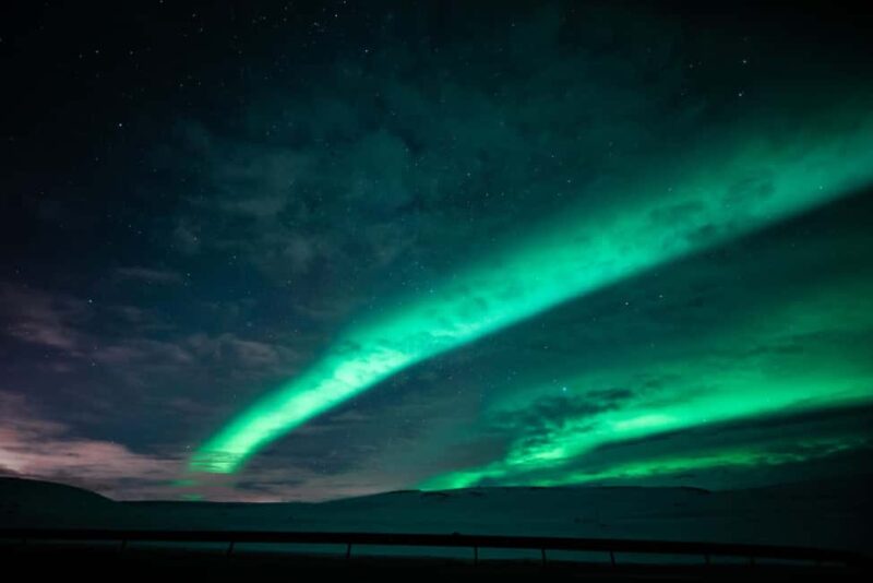 Private Northern Lights Tour w/Photographer from Reykjavík - Special Features: Photography and Authentic Icelandic Snacks