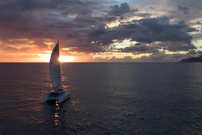 Private Oahu Sunset Charter with Tasting and Drinks - Key Points