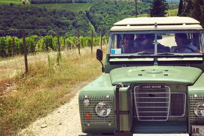 Private Off Road Wine Tour in Chianti - The Guide: Knowledgeable, Friendly, and Fluent in English