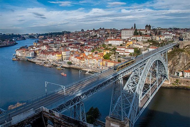 Private off the beaten Walking Tour Porto with a local expert - The Lively Streets of Rua das Flores