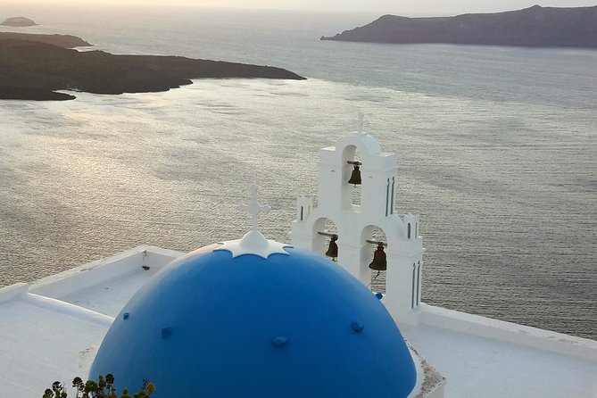 Private Oia Panoramic Scenes: Embrace the most picturesque village of Santorini! - Guides Who Make the Experience Special