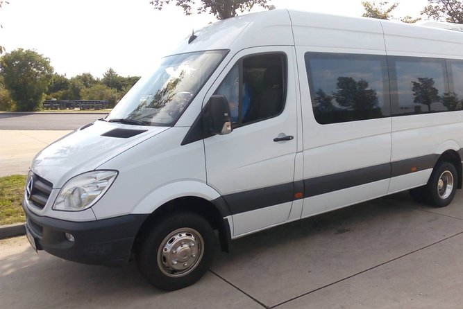 Private one way transfer from Passau to Cesky Krumlov - Larger Groups and Special Arrangements