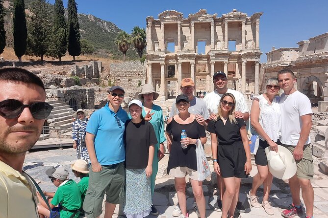 PRIVATE or SHARED: Ephesus & Mary's House Tour ENTRY FEES & LUNCH - Starting Point: Kusadasi Cruise Port