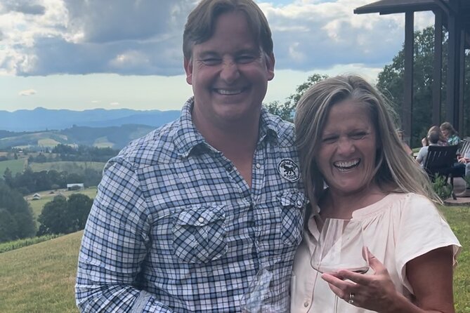 Private Oregon Wine Tour - Bring Up To 10 People - Three Wineries - Meeting Point and Schedule
