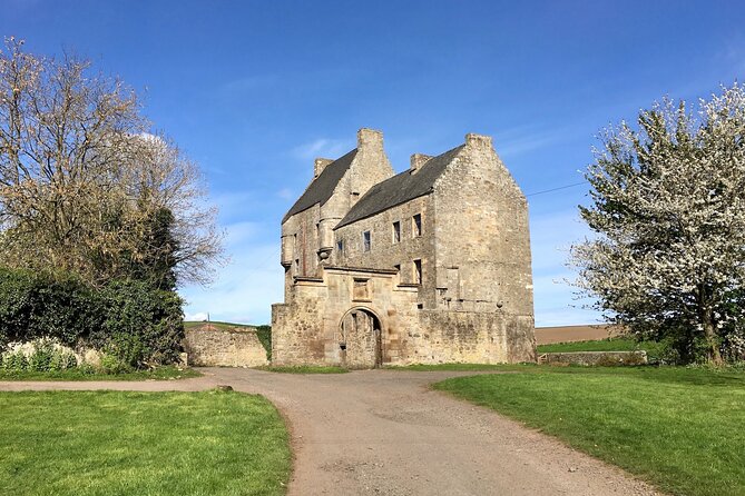 Private 'Outlander' Film Locations Day Trip from Edinburgh - Key Points