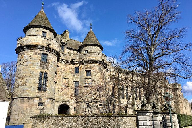 Private 'Outlander' Film Locations Day Trip from Edinburgh - The Guide: Knowledgeable and Well-Prepared
