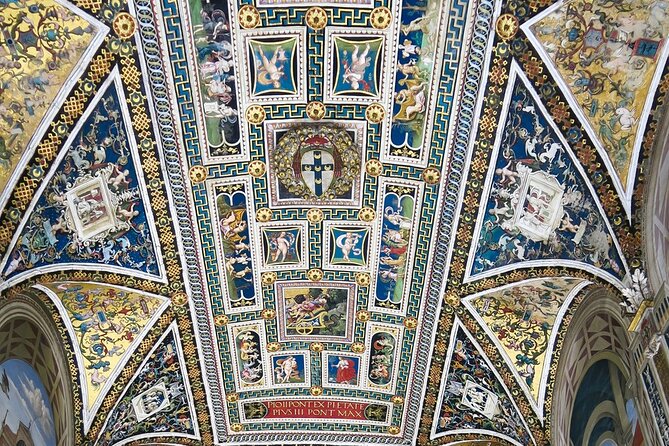 Private Padua Highlights Tour including Scrovegni Chapel and St Antonio Basilic - Architectural and Cultural Highlights: Palazzo della Ragione and Università di Padova