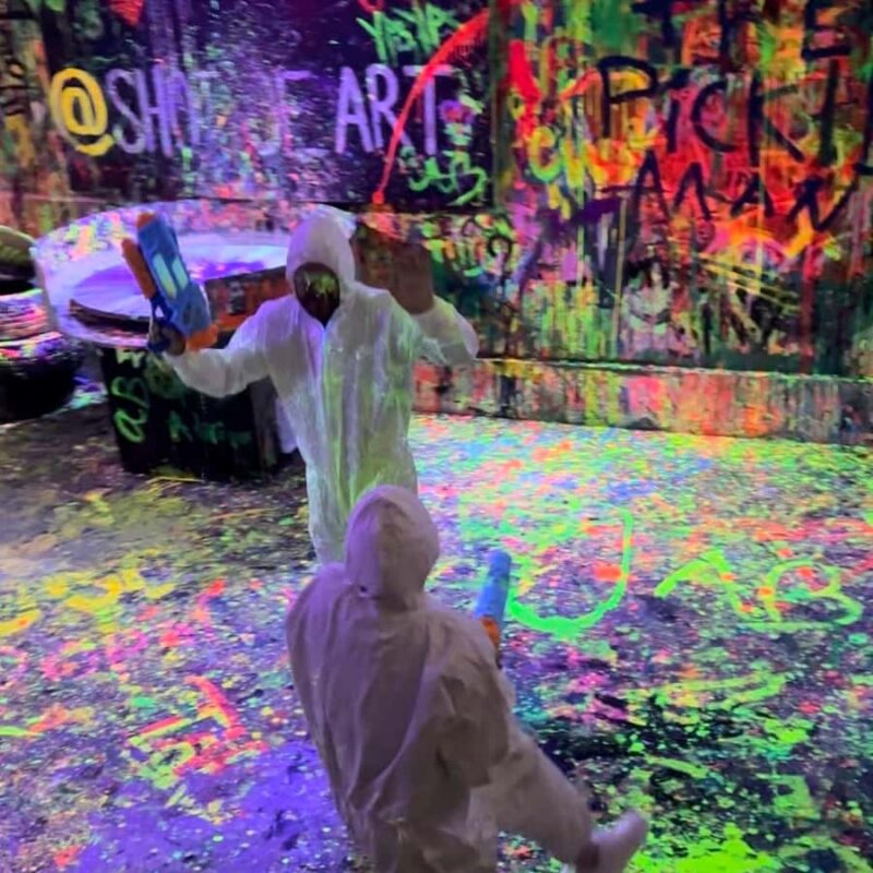 Private Paint Therapy Experience in NY (Neon Light) - The Neon Light Setting at Shot Of Art